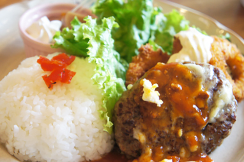 ママのきまぐれ(日替り)ランチ ¥700